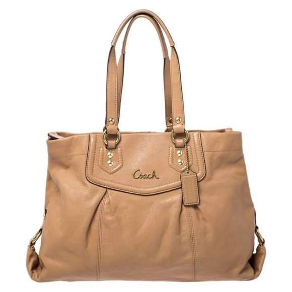 Coach Y2K Tan Leather Classic Tote with Pleated Detailing F19243 - Picture 1 of 14